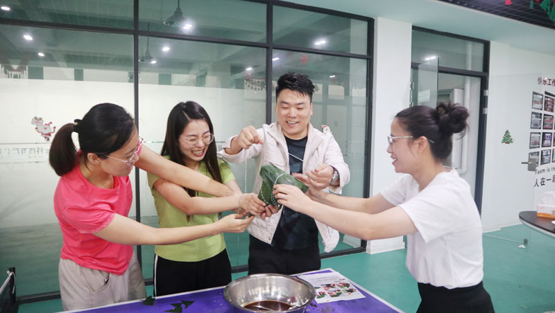 品粽香滋味，繪多彩生活 | 寶開舉辦“包粽子 · 繪彩蛋 · 迎端午”主題活動